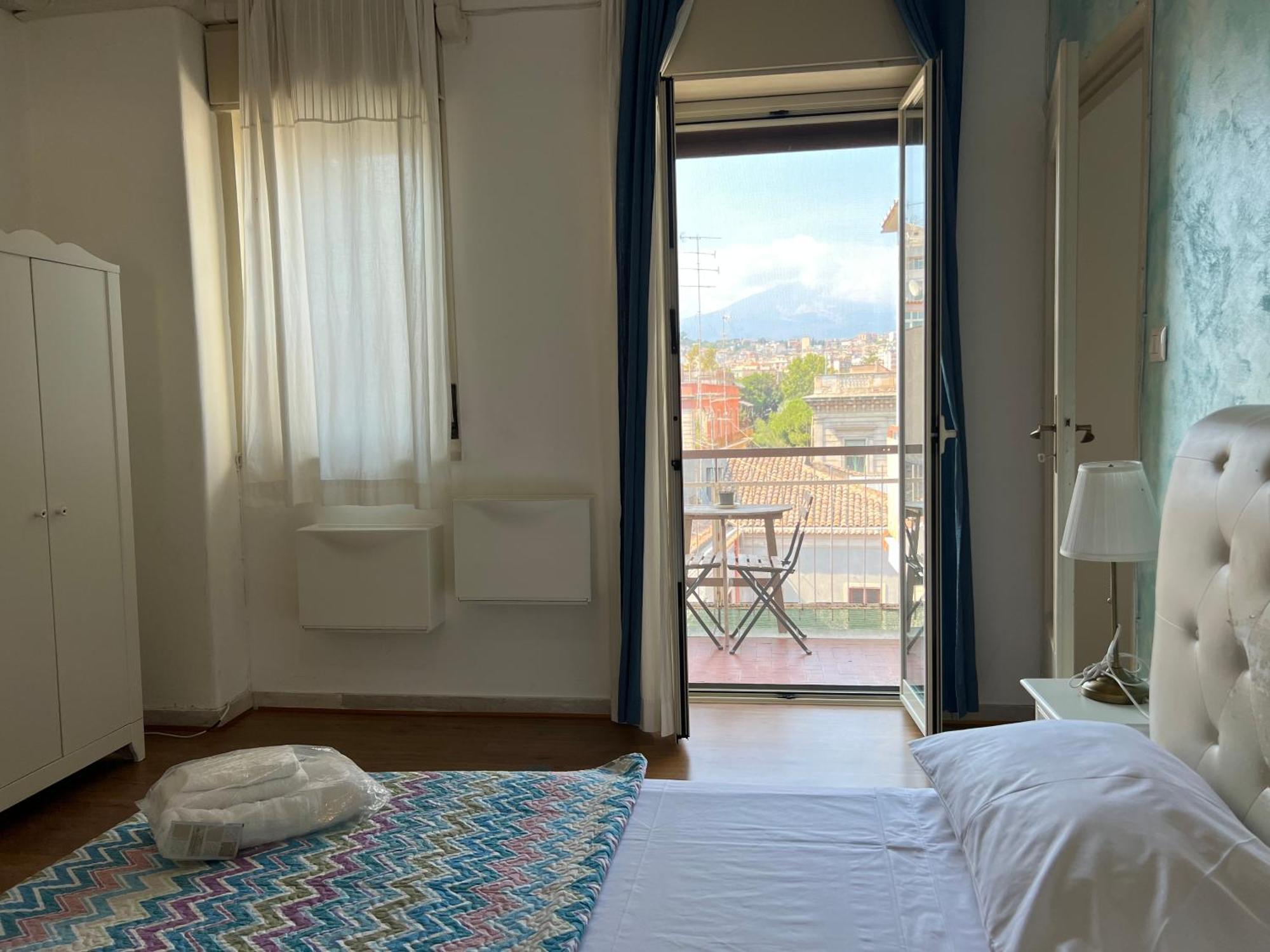 Wonderful Via Etnea Apartman Catania-Fontanarossai nemzetközi repülőtér Kültér fotó
